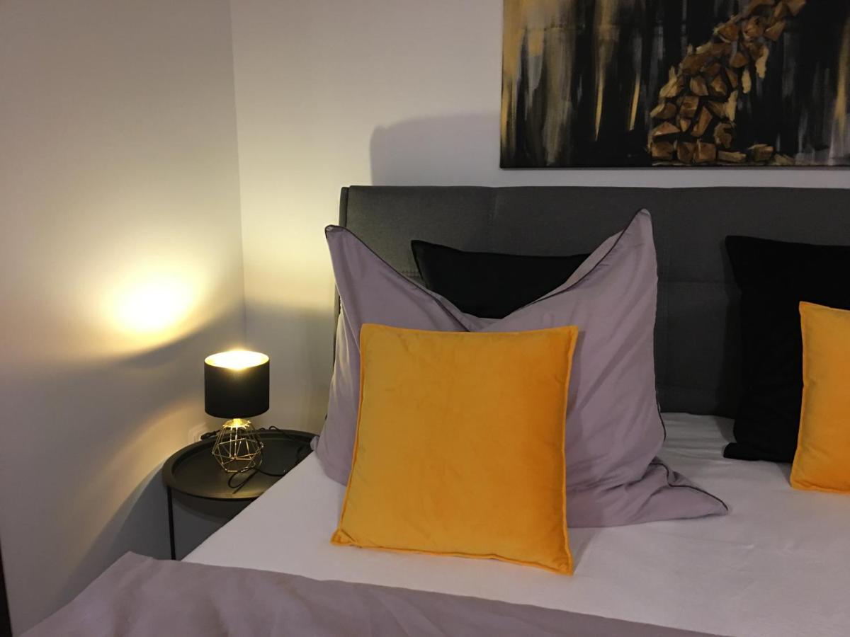 Home Apartment Sopron Exterior foto